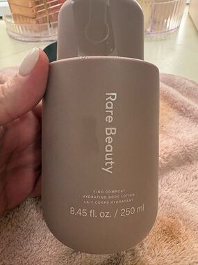 Rare Beauty Find Comfort Hydrating Body Lotion - NWOB
